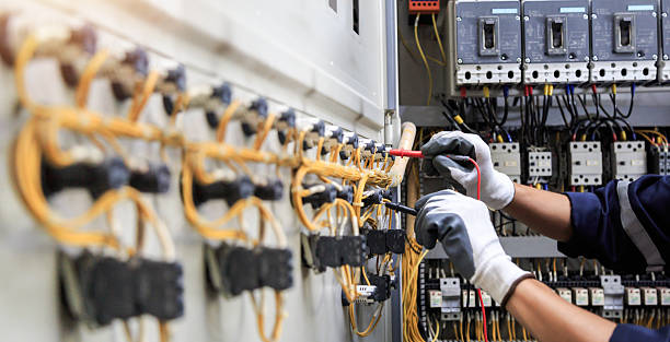 Professional Electrician technician working in Patton Village, TX